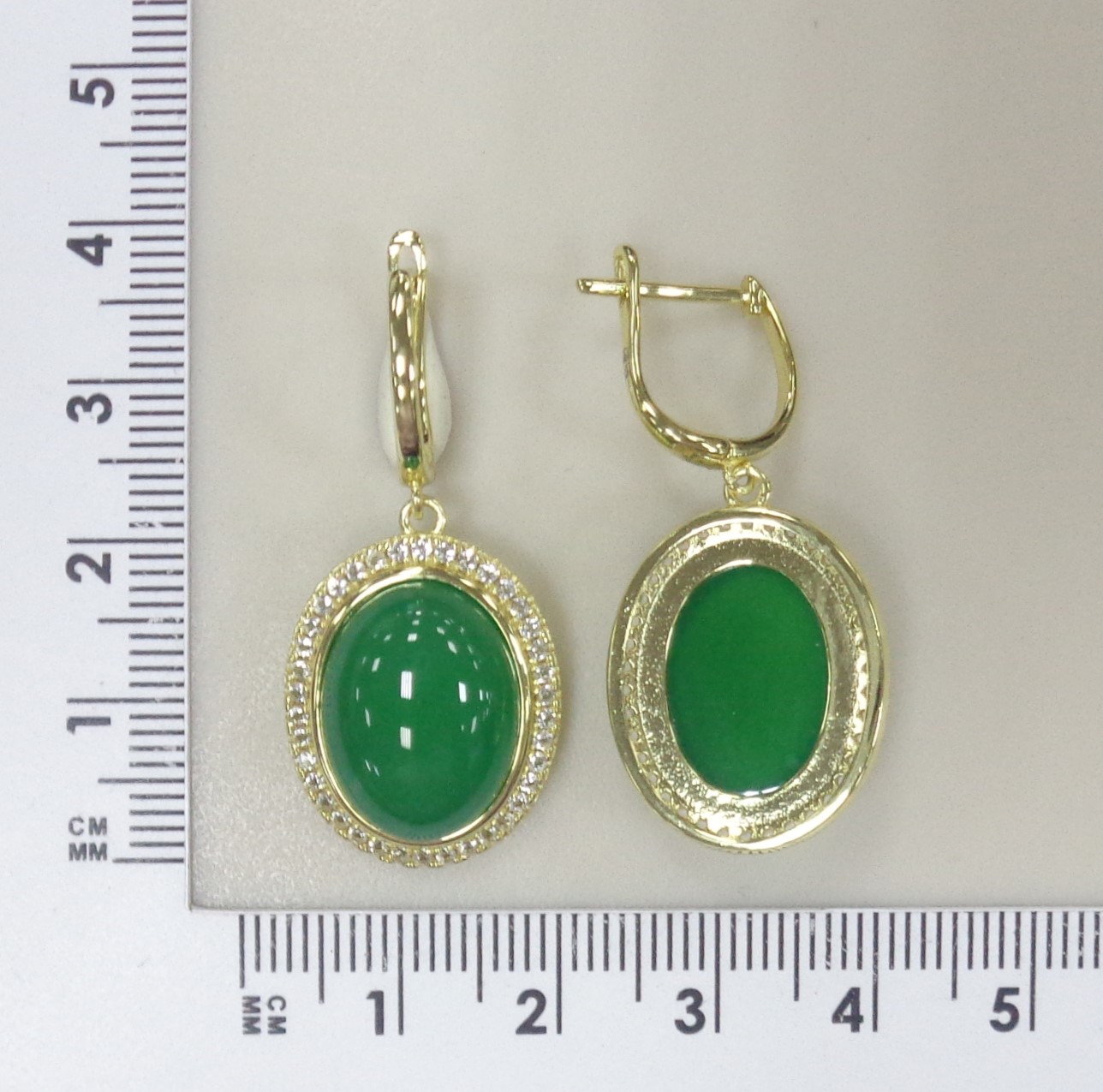 Серебряные серьги с халцедонами